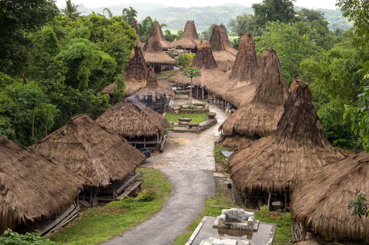 Lelewatu Resort Sumba Watukarere Luaran gambar